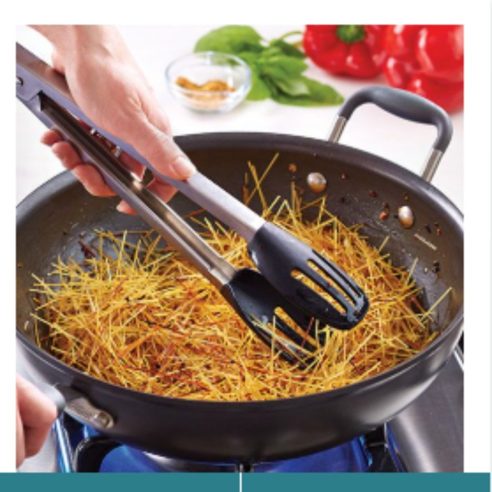 New, in bag, Pampered Chef Large Chef Tongs